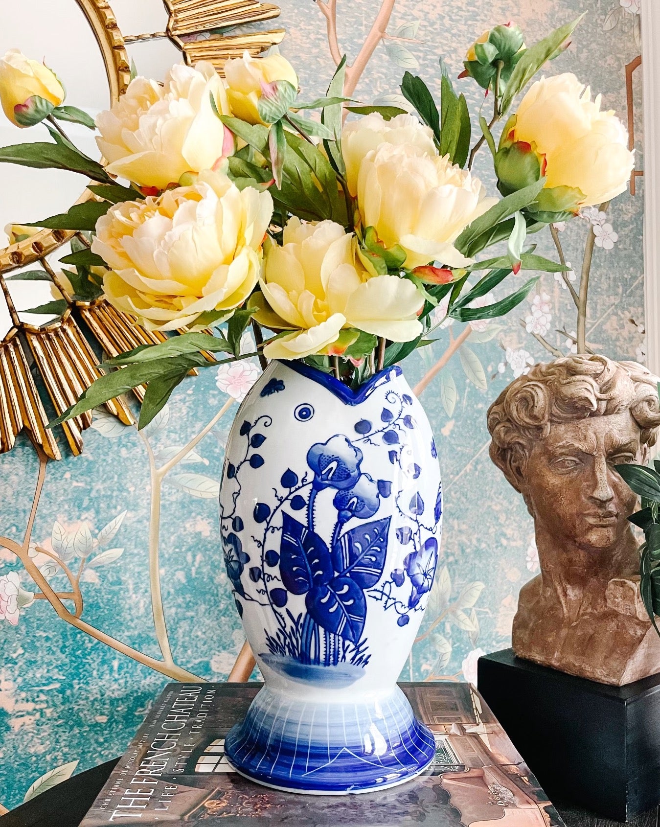 Vintage Blue & White Fish Flower Vase – House of Andaloo