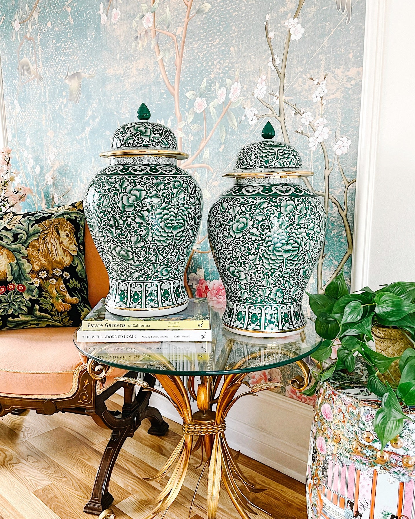 Vases & Jars