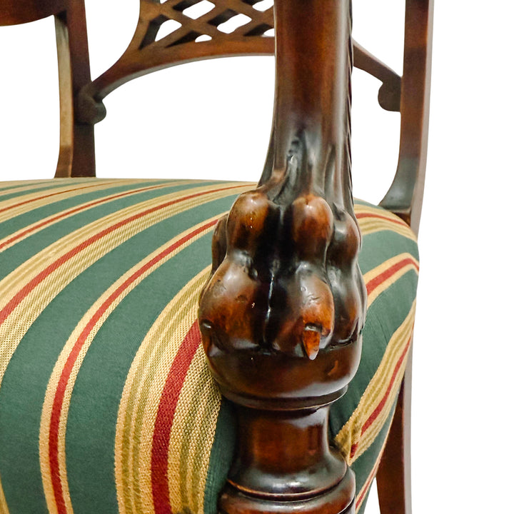English Regency Sheraton Chair With Carved Lion's Paws and Lattice Back