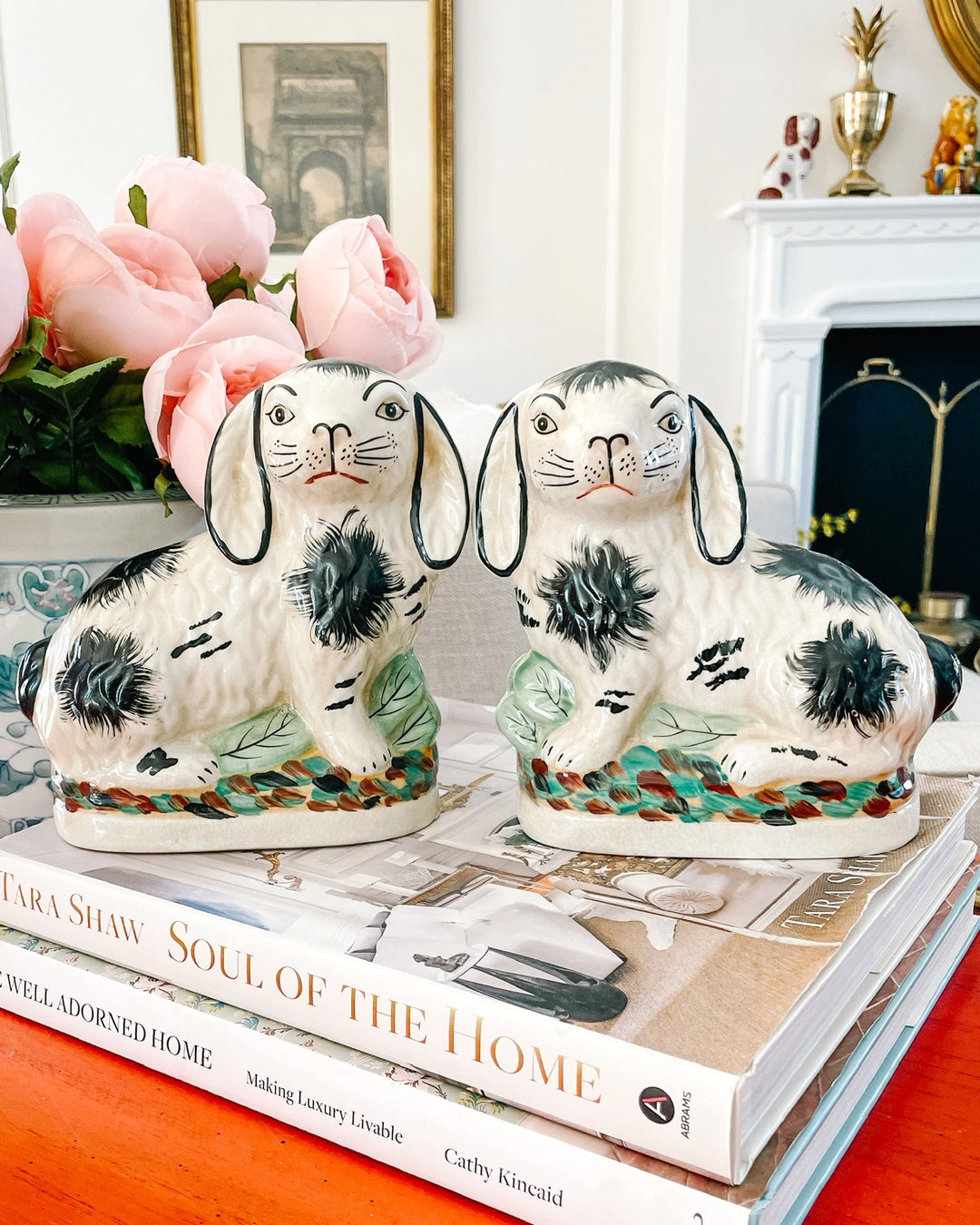 Staffordshire Style Bunny Figurines (Black)