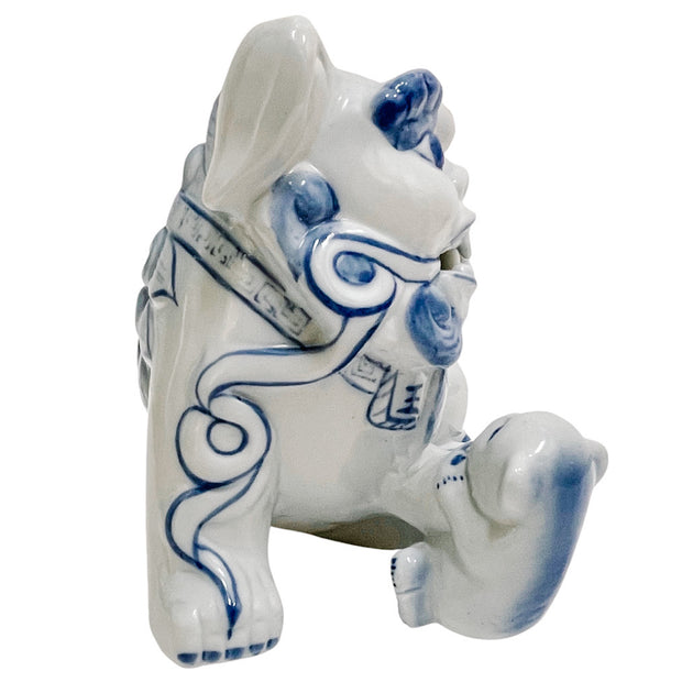 Vintage Blue & White Shishi Guardian Lions