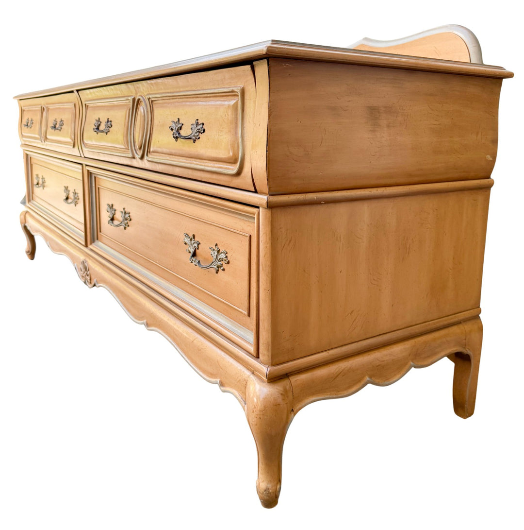 American of Martinsville Carved French Provincial Dresser