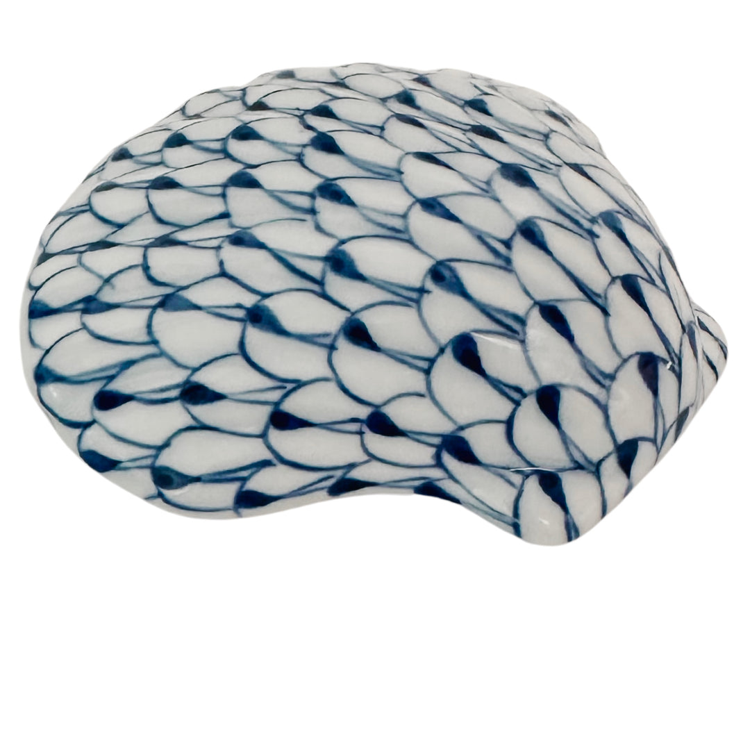 Andrea by Sadek Blue & White Fishnet Porcelain Shell