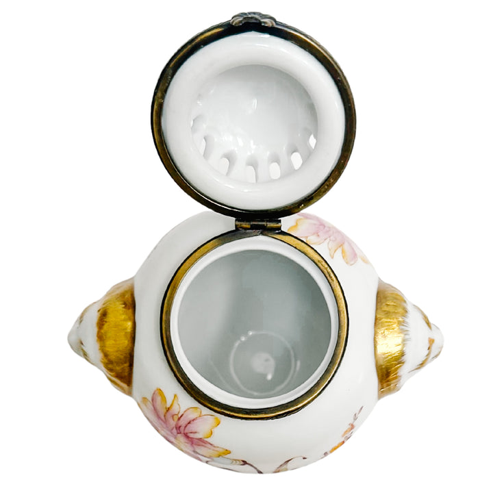 Chelsea House Porcelain Potpourri Urn Holder