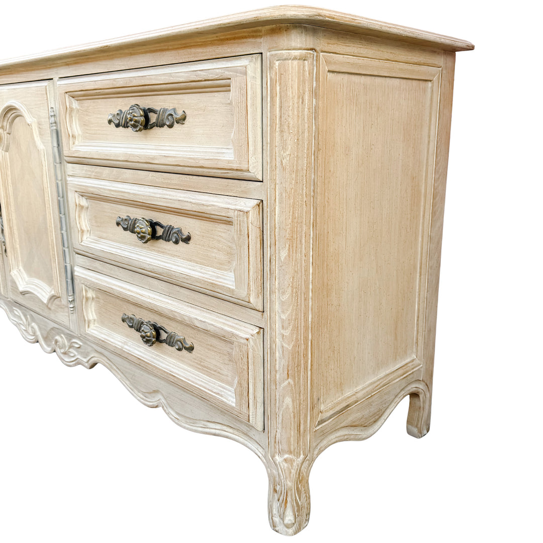 Drexel French Provincial Cabernet Blanc 9 Drawer Dresser  Credenza