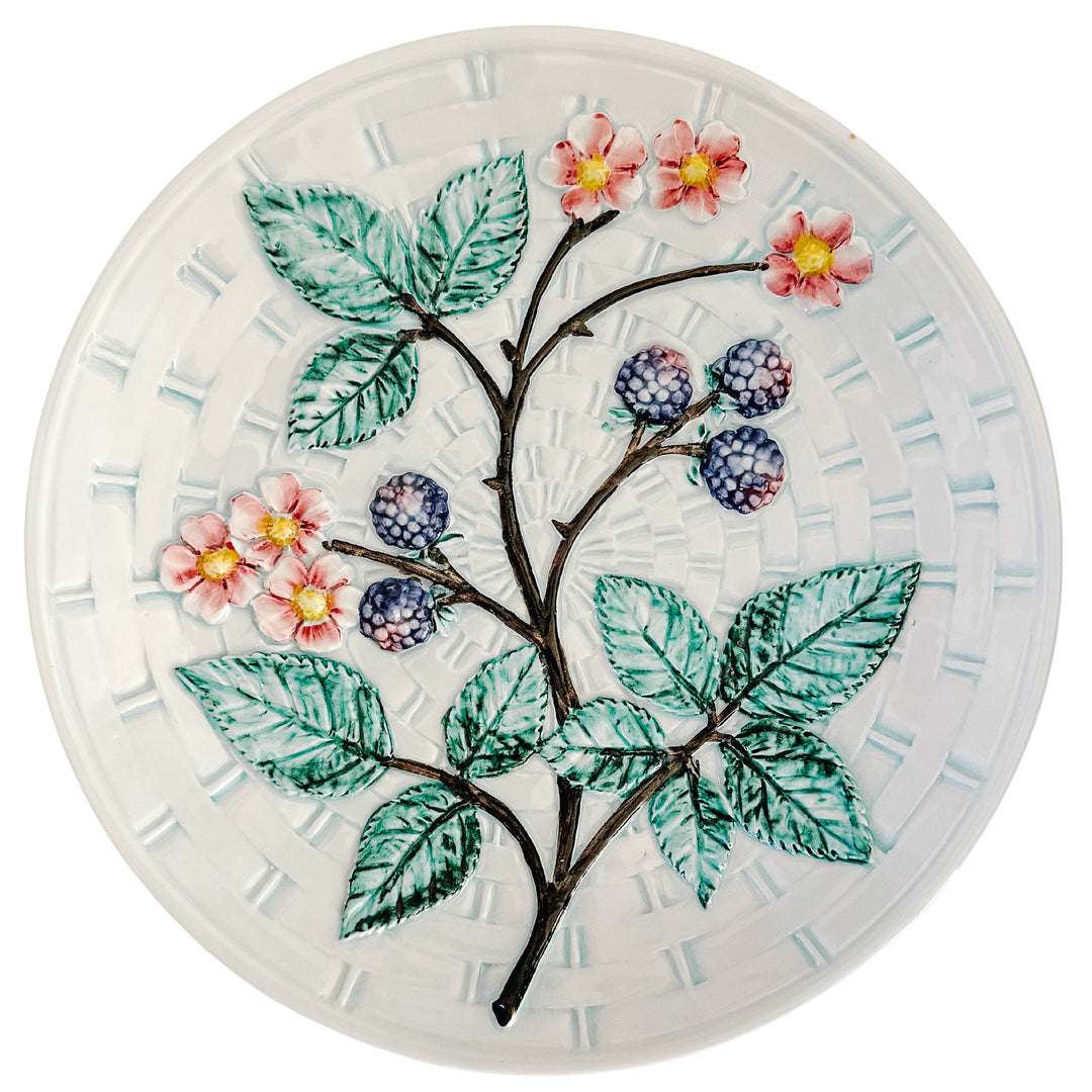 Italian Majolica Embossed Blackberry Cane Plate