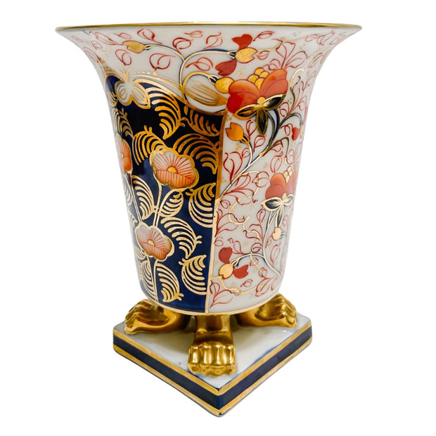 Japanese Imari Footed Vase With Lion Claw Feet