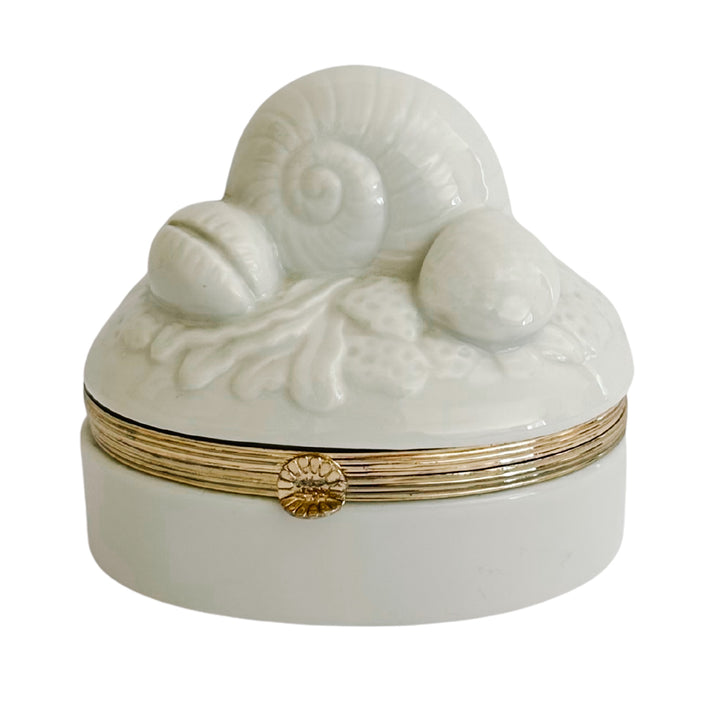 Japanese White Seashell Hinged Trinket Box