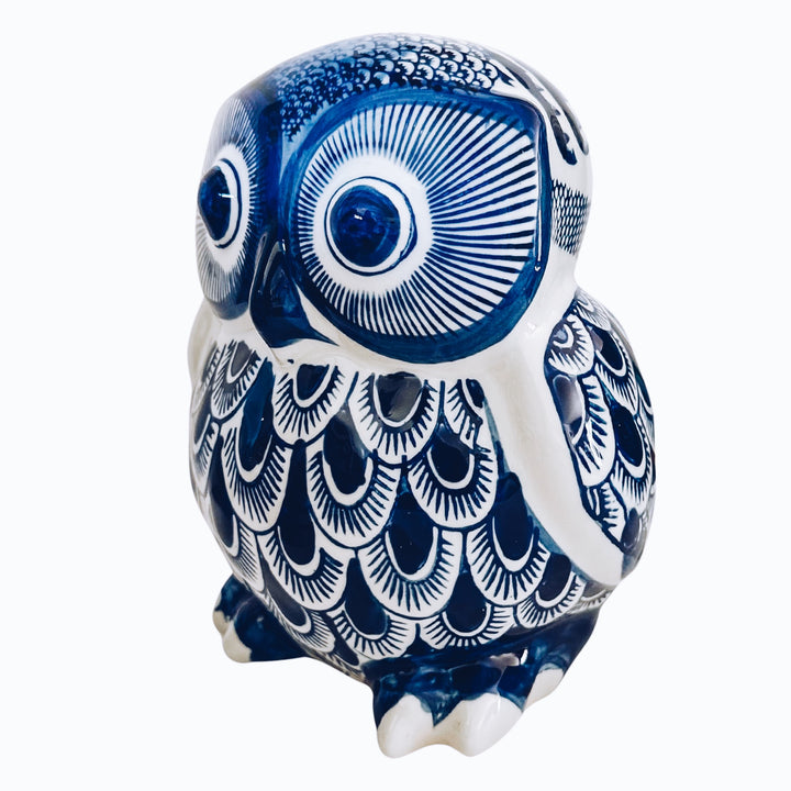 Large Blue & White Porcelain Fishnet Owl