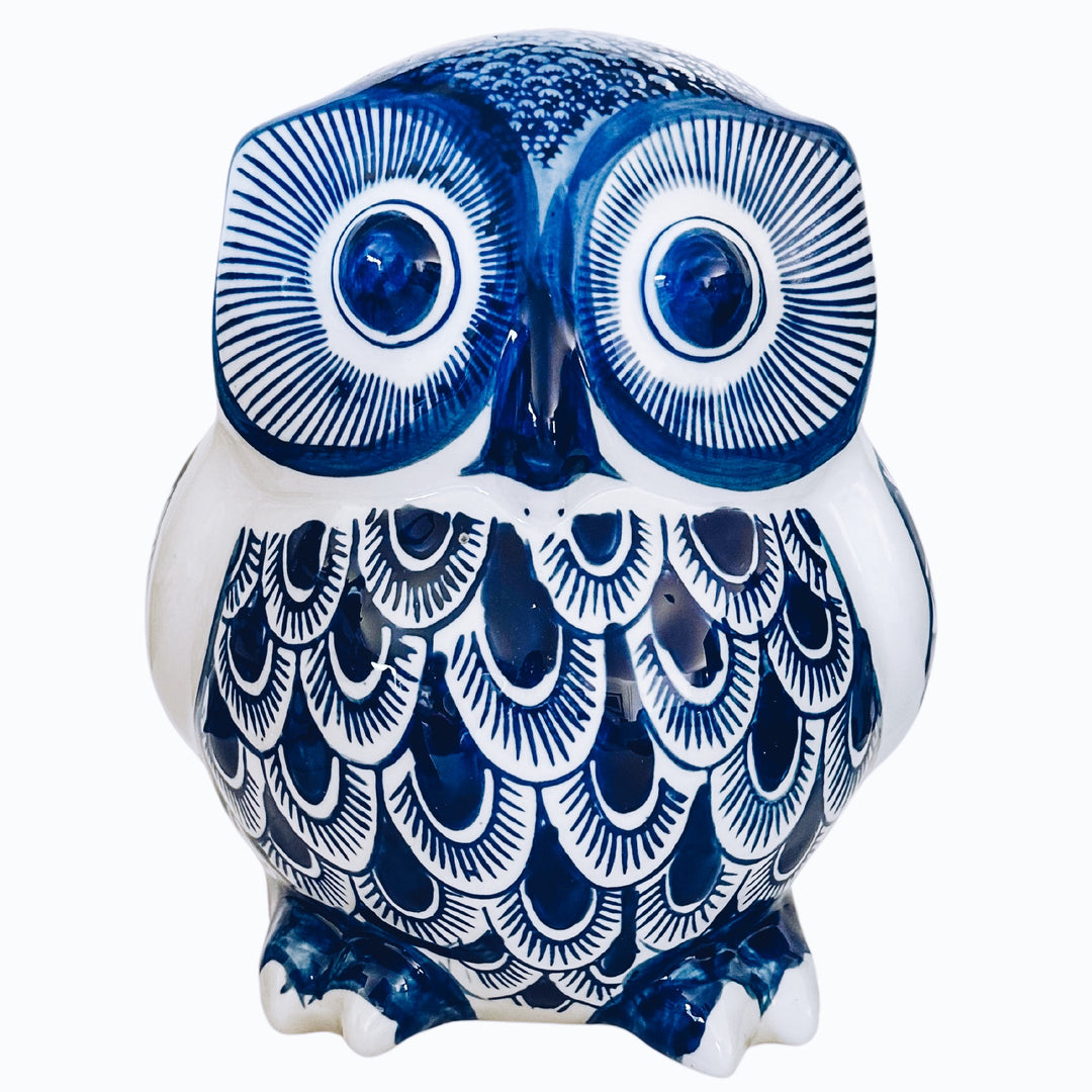 Large Blue & White Porcelain Fishnet Owl