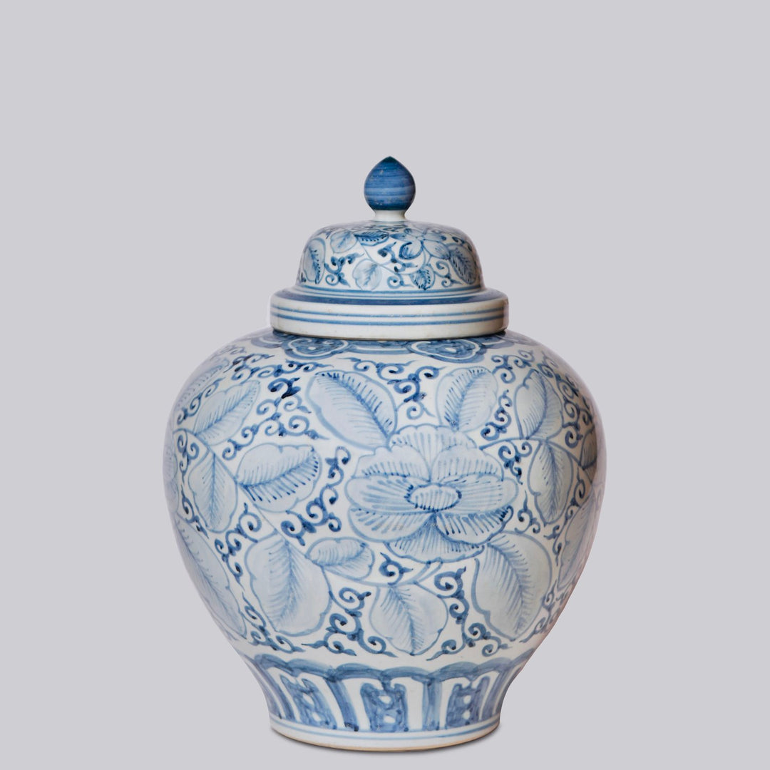 Large Chinese Blue & White Stylized Roses Ginger Jar