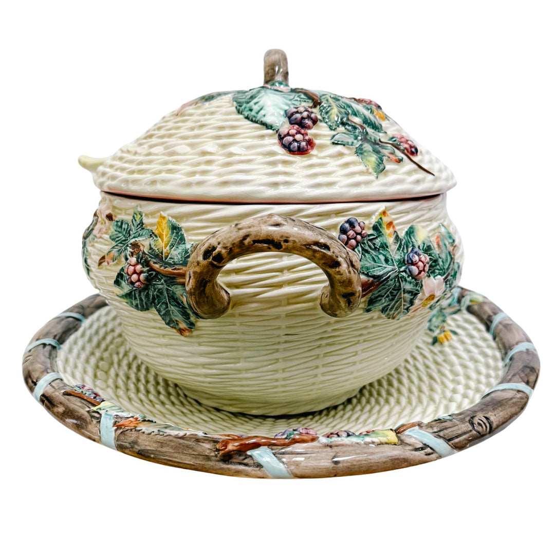X-Large Italian Majolica Soup Tureen Set – Hand-Painted Blackberry & Basketweave Motif