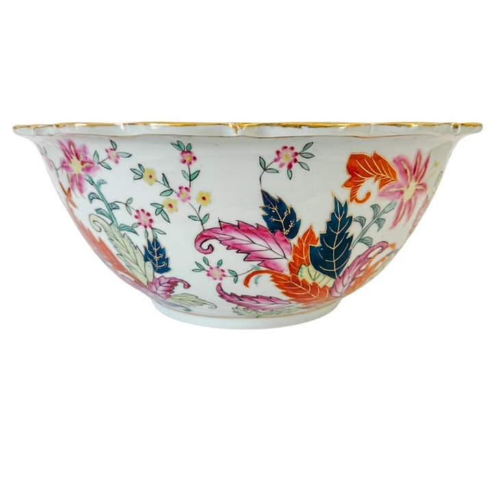 Large Scalloped Chinese Export Tobacco Leaf Porcelain Statement Centerpiece Bowl