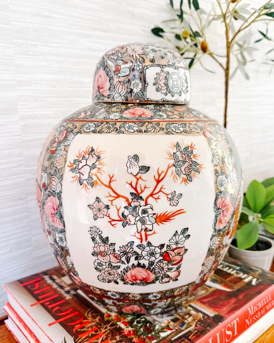 Large Chinese Rose Medallion Porcelain Ginger Jar