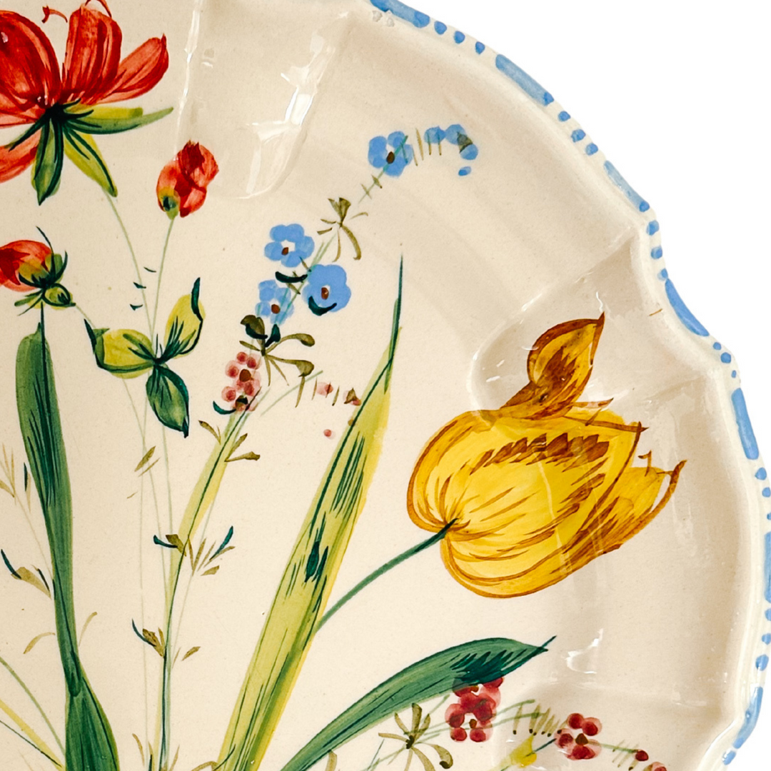 Large Italian Renaissance Majolica Floral Plate