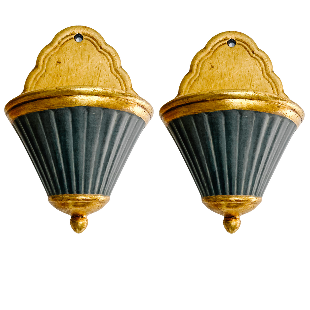 Pair of Italian Neoclassical Painted and Parcel-Gilt Fluted Wall Pockets