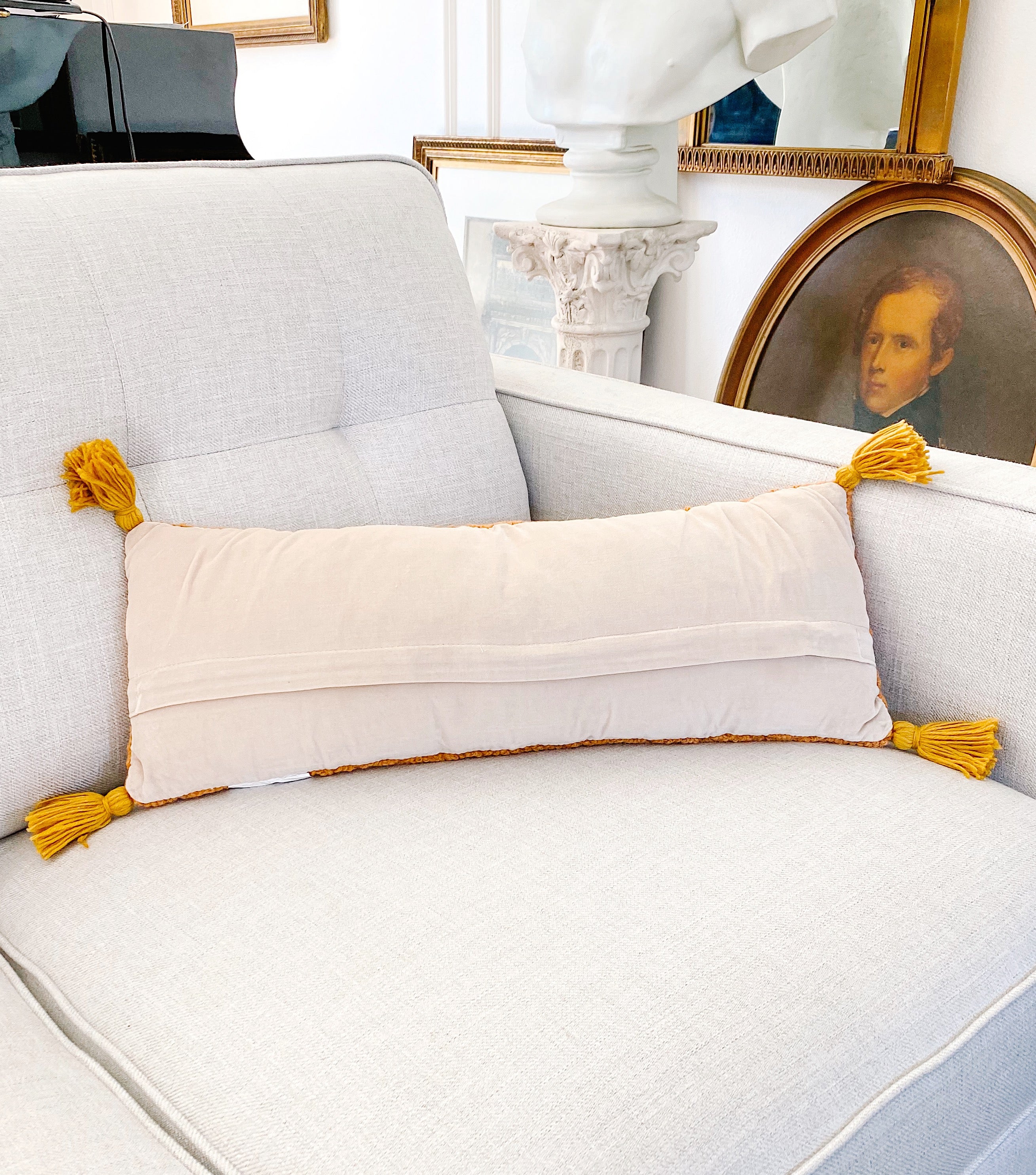 Justina Blakeney Tiger Wool Throw Pillow - Thumbnail 5
