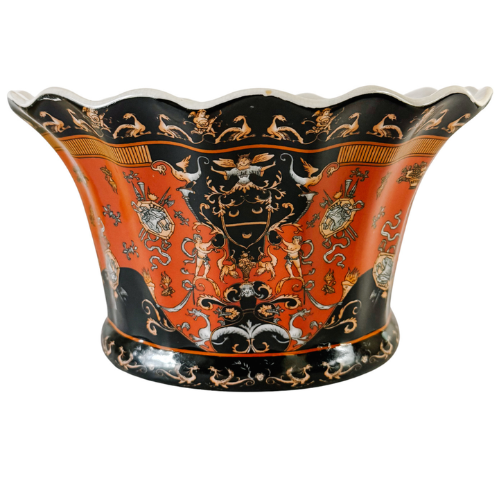 United Wilson Neoclassical Scalloped Ceramic Cachepot