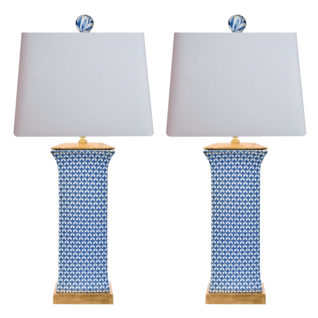 Blue & White Fishnet Porcelain Table Lamps With Gold Base