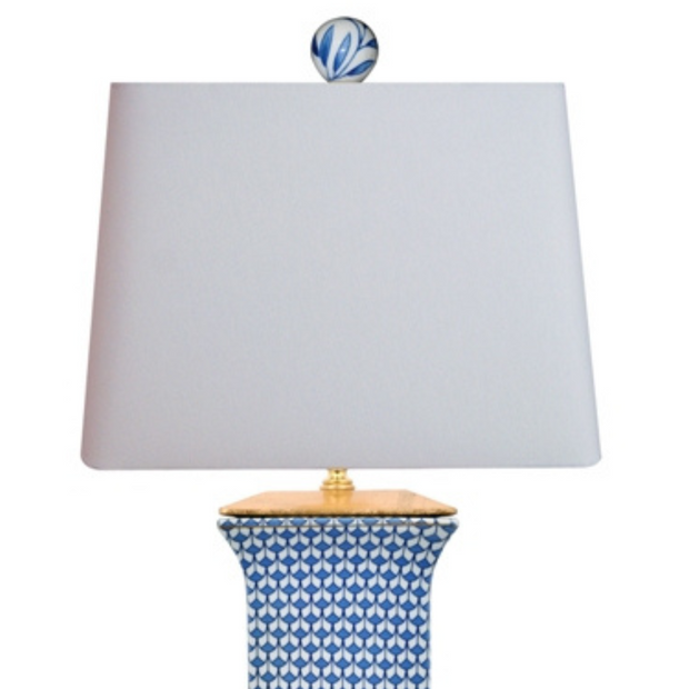 Blue & White Fishnet Porcelain Table Lamps With Gold Base