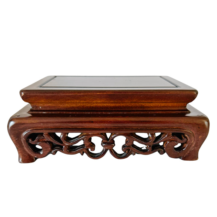 Vintage Chinoiserie Tobacco Leaf Porcelain Lidded Box on Carved Wooden Stand