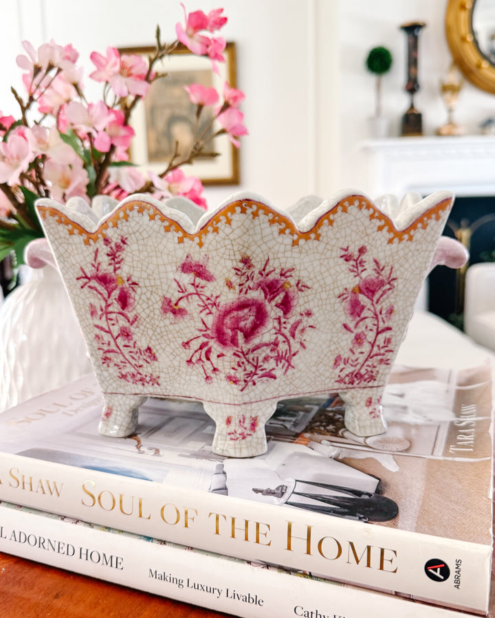 Vintage Chinoiserie United Wilson Pink and White Scalloped Cachepot