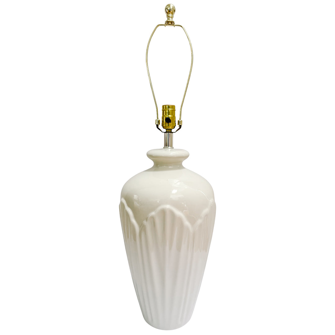 Vintage Cream Fluted Ceramic Table Lamp – Hollywood Regency Style