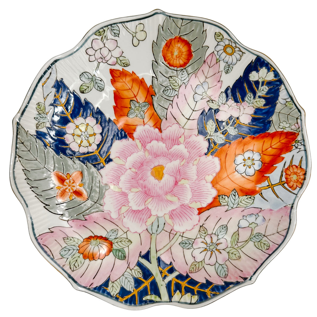 Vintage Hand-Painted Tobacco Leaf Scalloped Plate