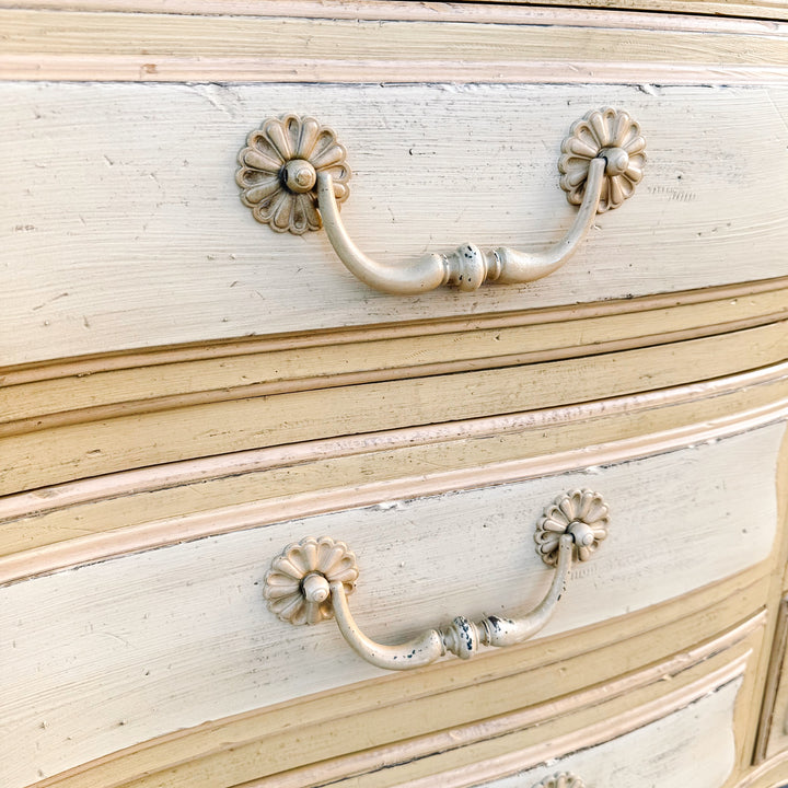 Henredon French Provincial Louis XV Dresser