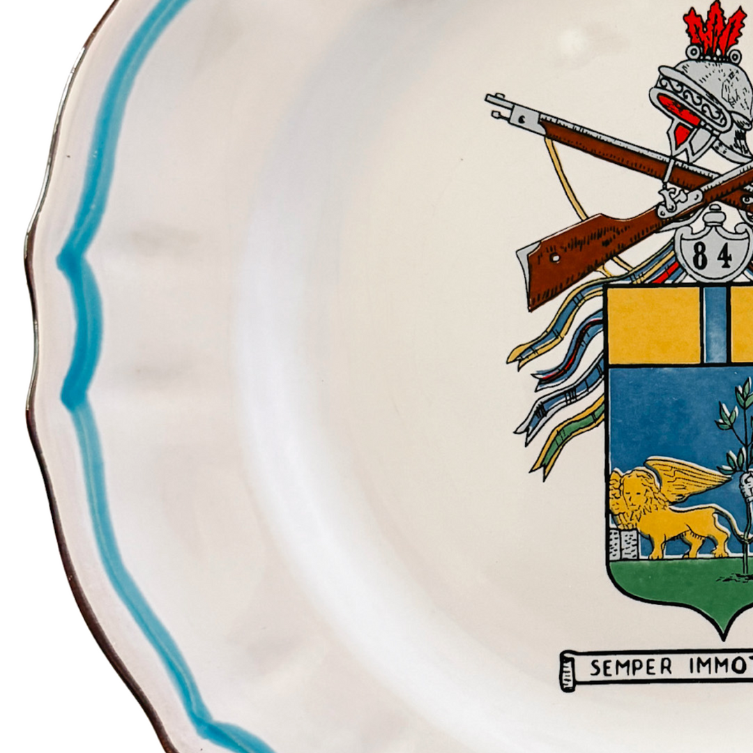 Vintage Italian Majolica Heraldic Plate – 84th Infantry Regiment "Venezia"