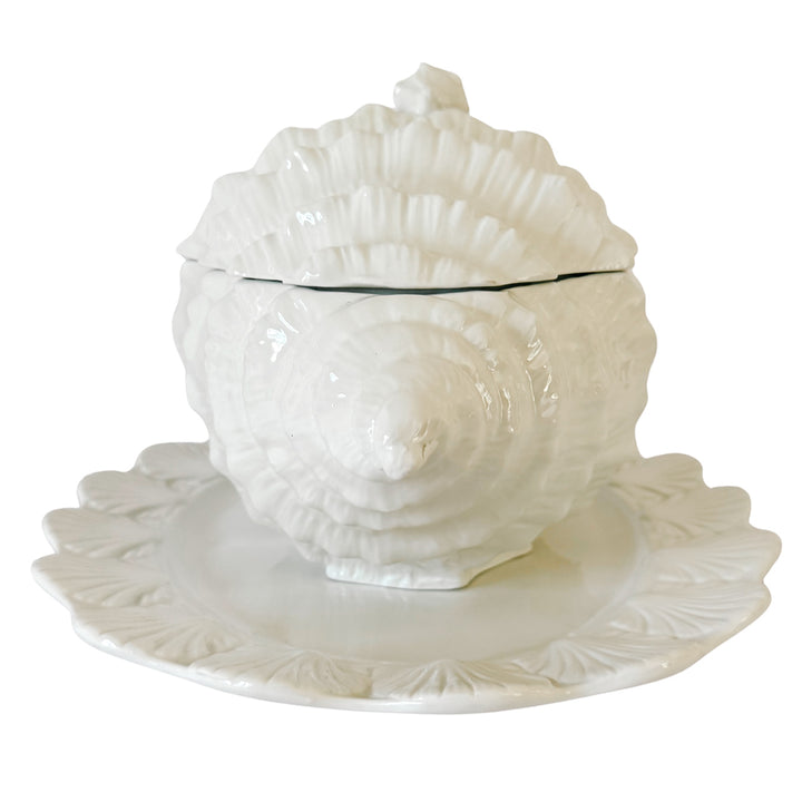 Vintage Italian White Porcelain Conch Shell Tureen Set With Underplate & Ladle