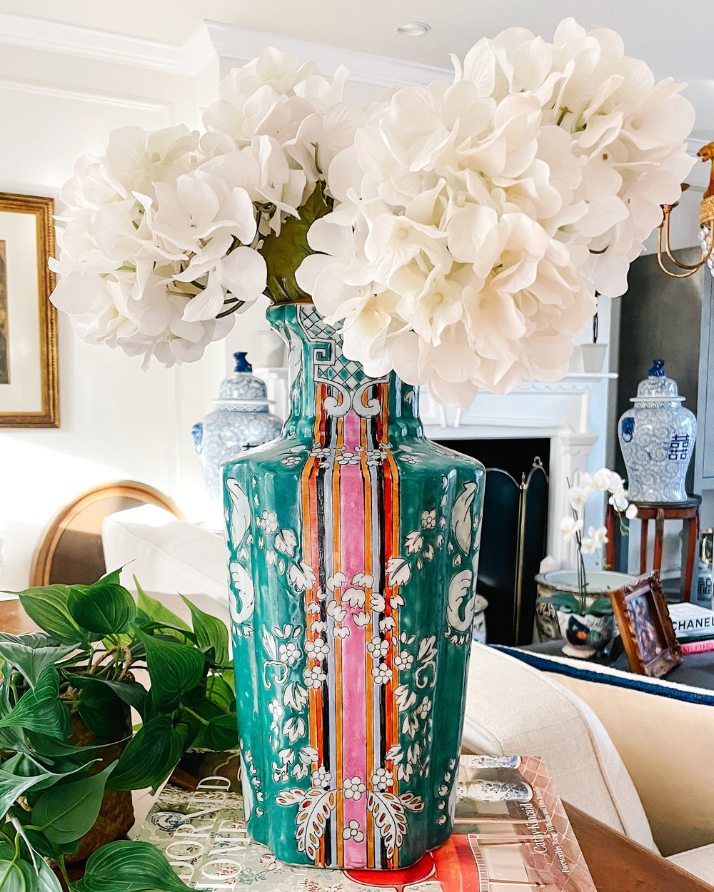 Vintage Chinese Green Striped Quatrefoil Vase