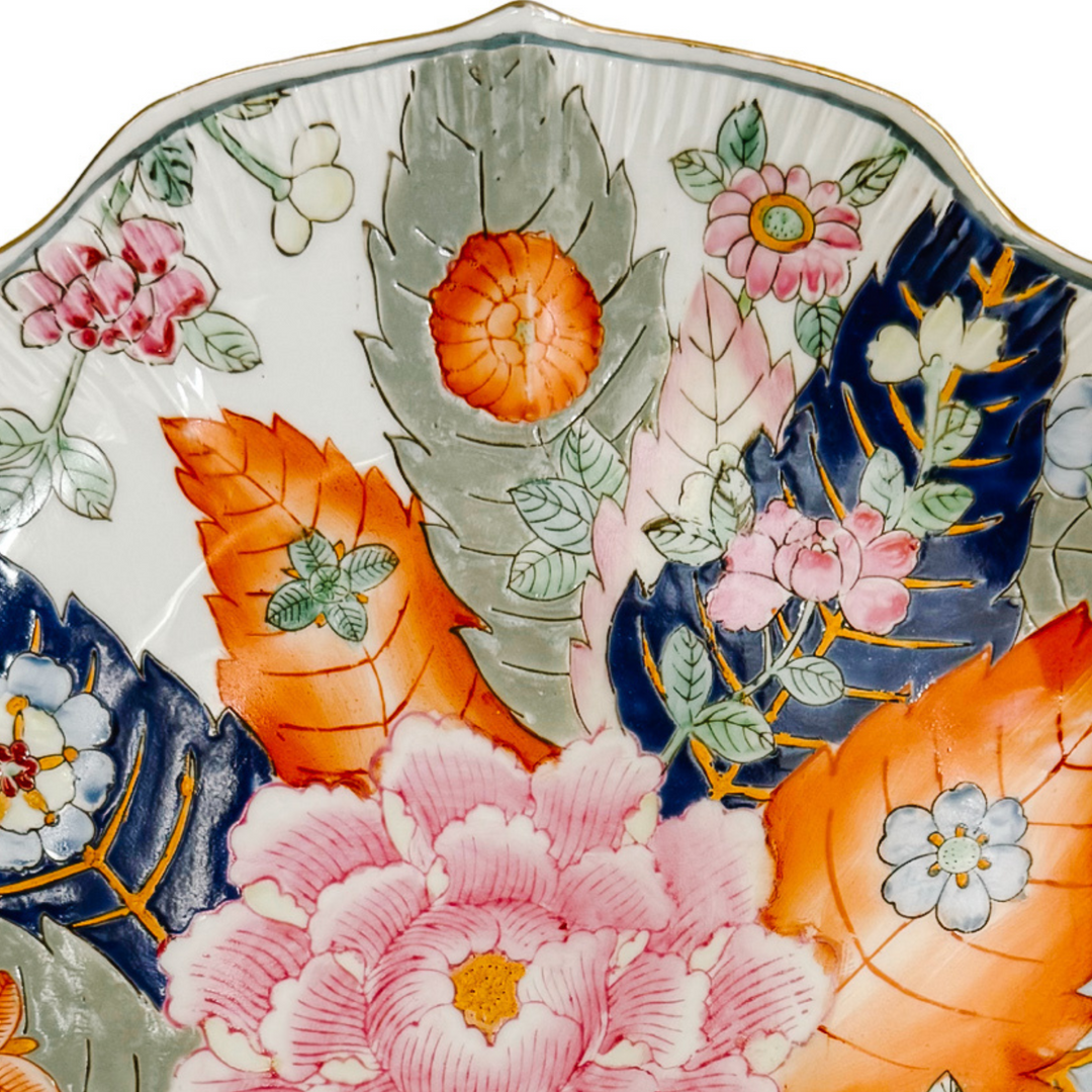 Vintage Hand-Painted Tobacco Leaf Scalloped Plate