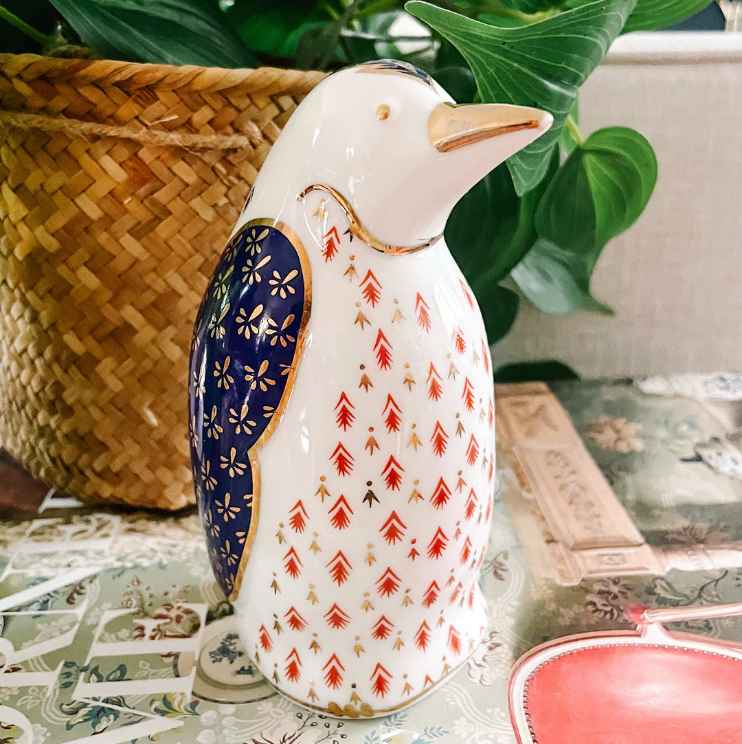 Vintage Japanese Imari Porcelain Penguin Paperweight