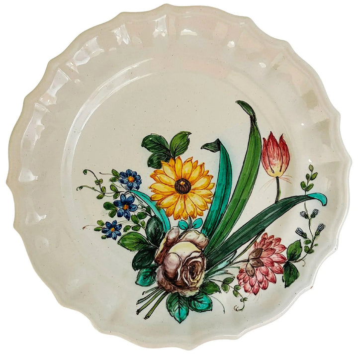 Early 20th Century Cantagalli Italian Renaissance Majolica Hand-Painted Floral Plates 9.75"