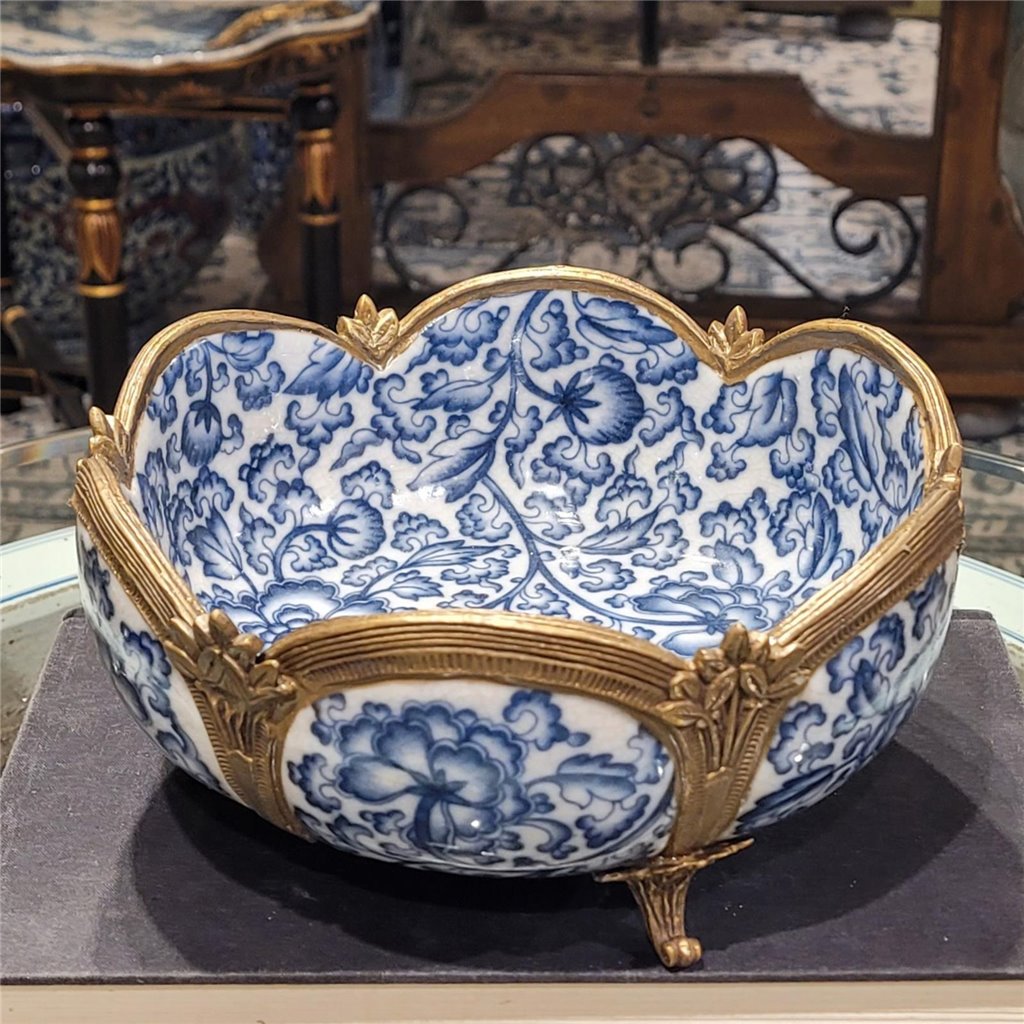 Blue & White Porcelain Centerpiece Bowl With Bronze Ormolu