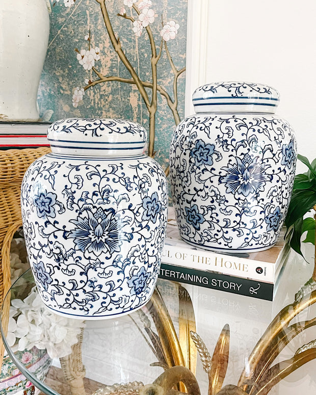 Pair Of Blue & White Twisted Peony Ginger Jars