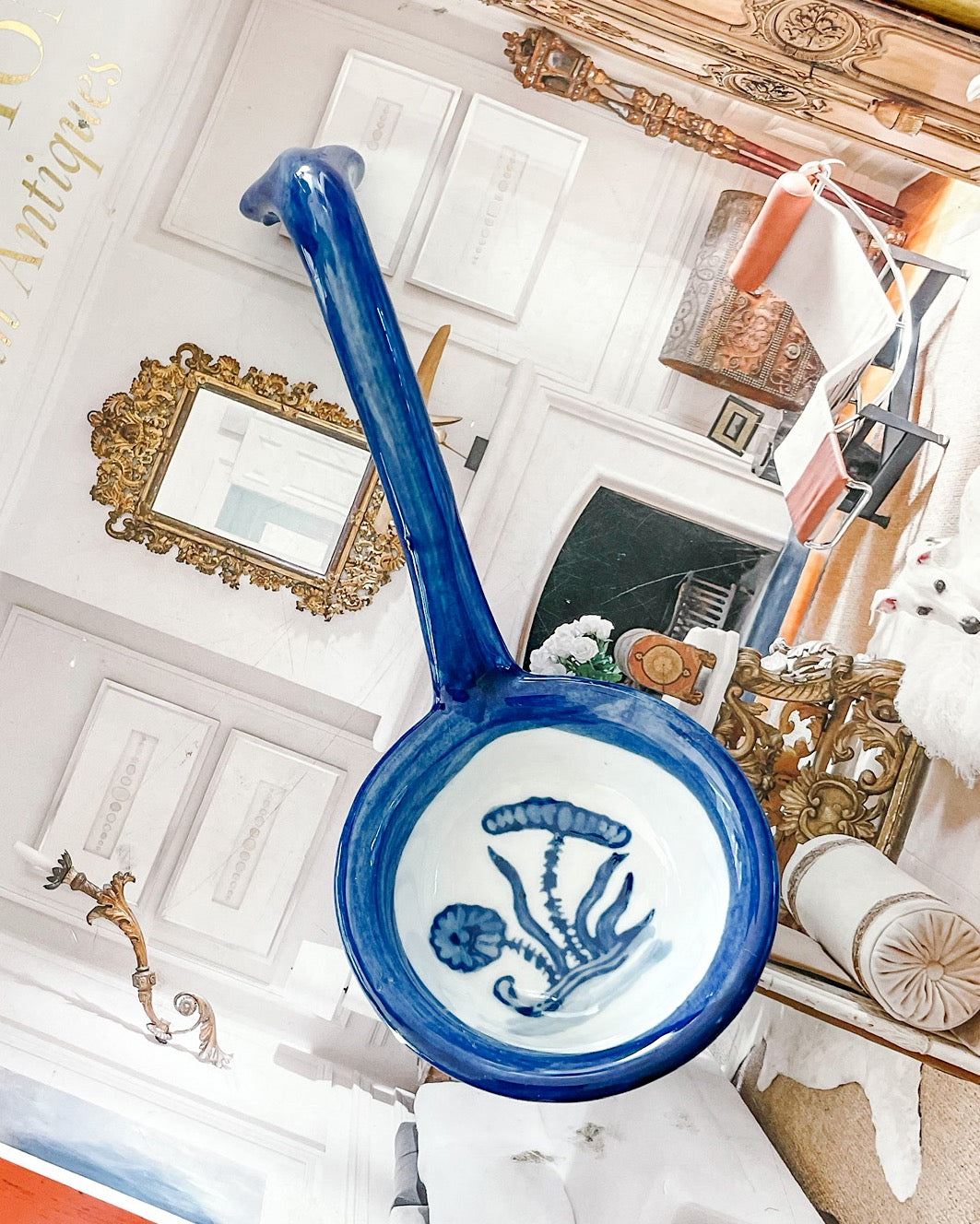 Blue & White Chinoiserie Sauce Dish With Ladle & Underplate