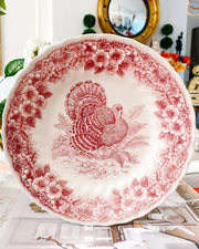Queen's Red & White Thanksgiving Turkey Plates
