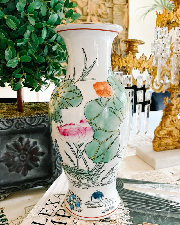 Petite Chinoiserie Water Lily & Cranes Vase
