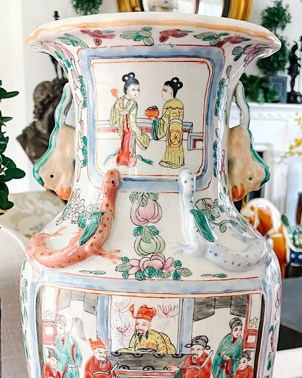 Famille Rose Vase With Salamanders & Foo Dogs